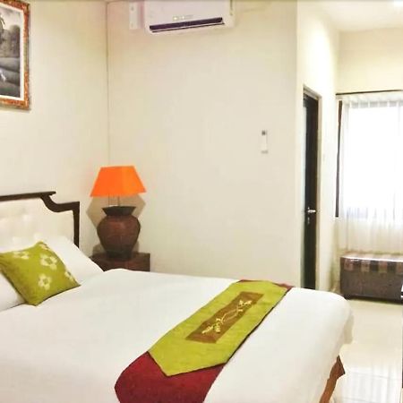 Tuban Torres Accommodation Kuta Lombok Dış mekan fotoğraf