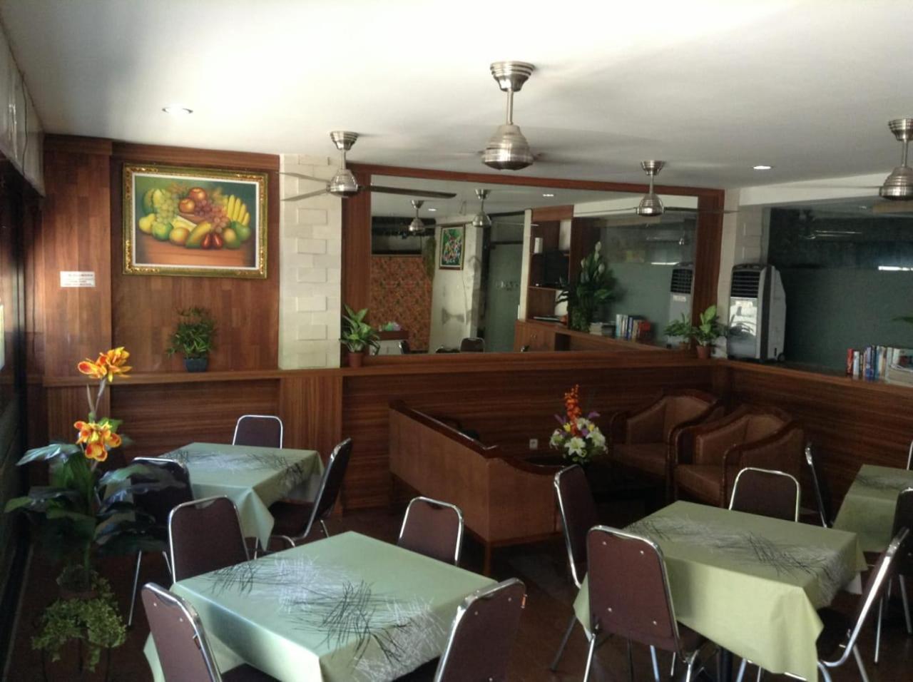 Tuban Torres Accommodation Kuta Lombok Dış mekan fotoğraf